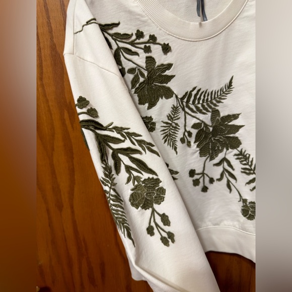 NWT by Anthropologie Fern & Flower Crew-Neck Sweatshirt Size Small - Picture 4 of 13